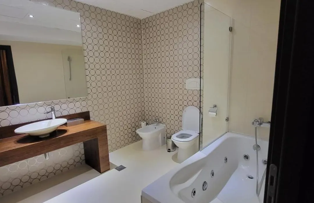 Rin Grand Residence 1-1